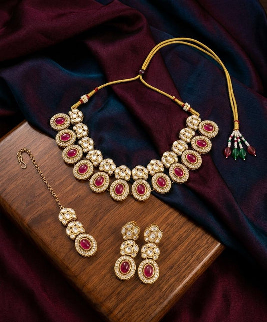 Royal & Kundan Bridal Jewelry Set - Choker Necklace, Earrings & Maang Tikka